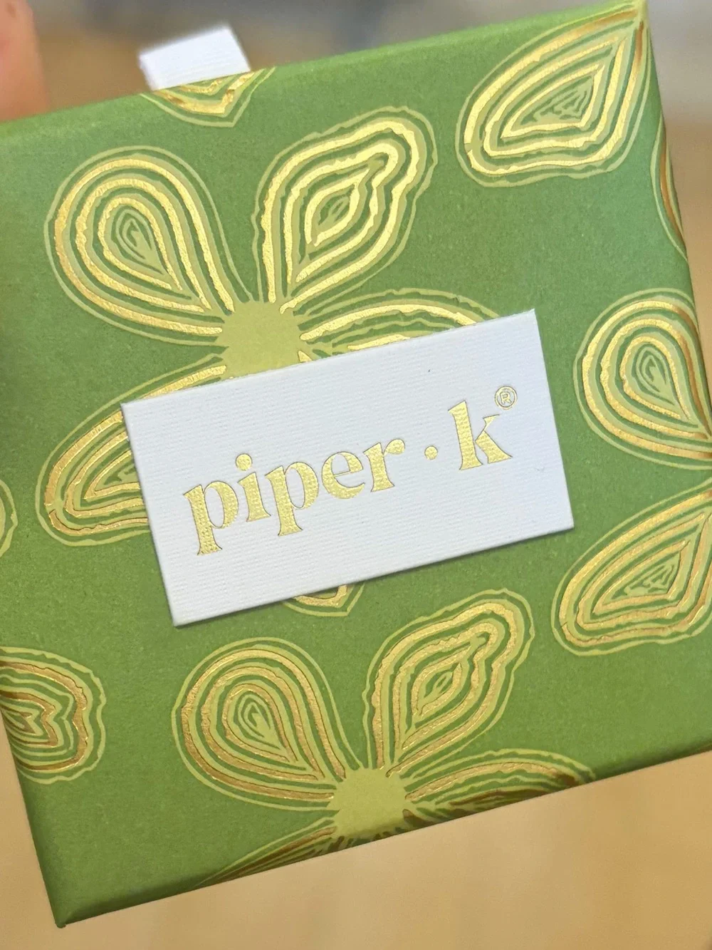 NWT ⚜️🌺⚜️ Piper K Hand Painted Gold Toned Floral Mini Hoops with CZ
